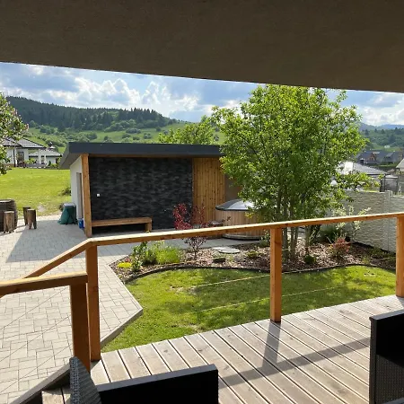 Vikendovy Dom Lilac 度假居