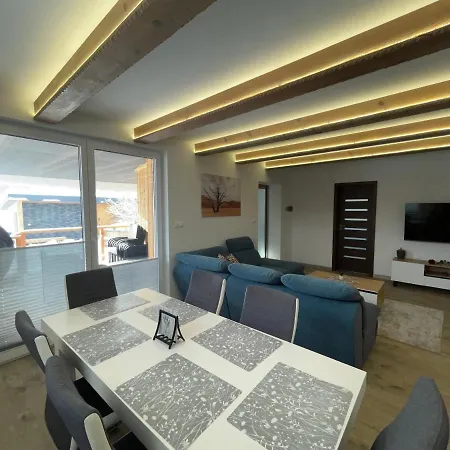 Vikendovy Dom Lilac 度假居 *