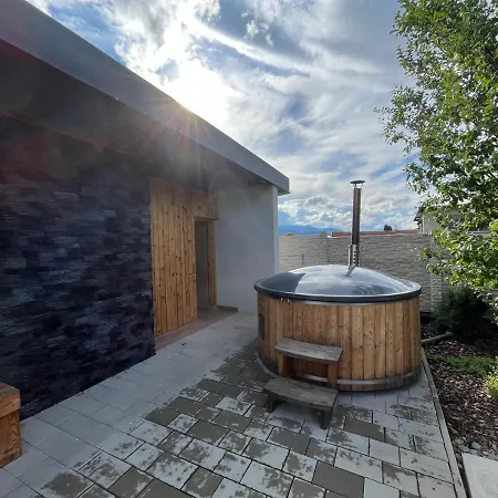 Vikendovy Dom Lilac *