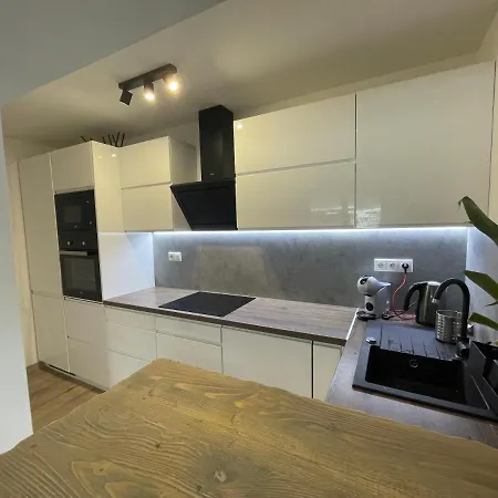 Vikendovy Dom Lilac * Liptovska Stiavnica